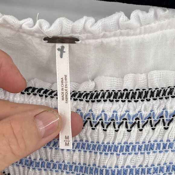 Free People Women's White Square Neck Smocked Short-Sleeve Top Size M - Picture 3 of 7
